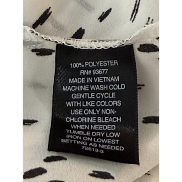 Worthington Woman White & Black Long Sleeve V-neck Collar Blouse Top Size 4X - Picture 9 of 10